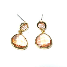 Load image into Gallery viewer, Delicate Checker Board Cut Crystal Drop Earrings