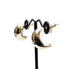 Load image into Gallery viewer, Crescent Hoop Earrings