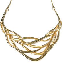 Load image into Gallery viewer, Weaved to Perfection Necklace