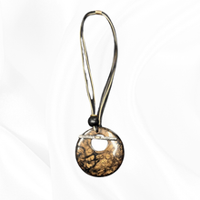 Load image into Gallery viewer, Visionary Through The Loop Round Resin Necklace ***