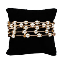 Load image into Gallery viewer, Pearl Link Bracelet