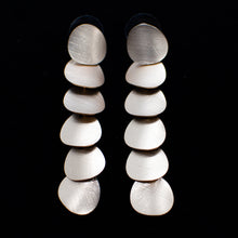 Load image into Gallery viewer, Circle Cascade Earrings