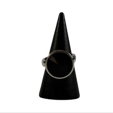 Load image into Gallery viewer, Glow Crystal Ring
