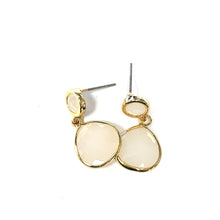 Load image into Gallery viewer, Delicate Checker Board Cut Crystal Drop Earrings