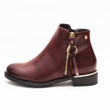 Load image into Gallery viewer, Metropolitan Short Classic Boot by Taxi Footwear