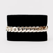Load image into Gallery viewer, Lavish Curved Curb Style Bracelet