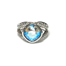 Load image into Gallery viewer, Stunning Swarovski Crystal Adjustable Ring