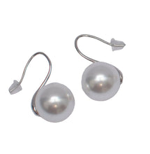 Load image into Gallery viewer, Pearl Drop Earrings