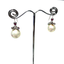 Load image into Gallery viewer, Pearl Party Drop Earrings