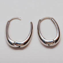 Load image into Gallery viewer, Sleek Elegance Oval Drop Hinge Earrings