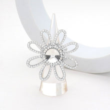 Load image into Gallery viewer, Daisy, Daisy, Daisy Stretch Ring
