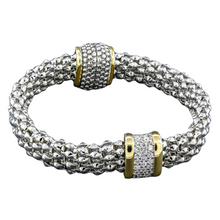 Load image into Gallery viewer, Center Line Weaved Magnetic Bracelet