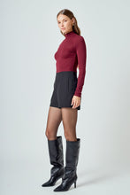 Load image into Gallery viewer, Classic Layering Long Sleeve Mock Neck