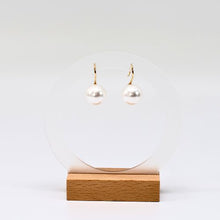 Load image into Gallery viewer, Gold Frame Pearl Dangle Earrings