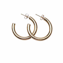 Load image into Gallery viewer, Everyone Loves a Classic Hoop Earrings