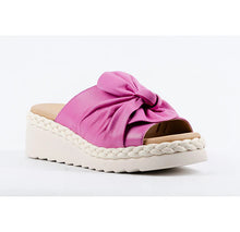Load image into Gallery viewer, Bella Coast Knot Leather Wedge Slides