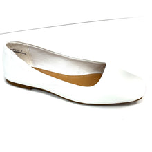 Load image into Gallery viewer, The Traveler Ballet Shoe by Bamboo