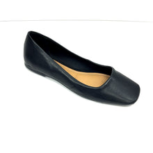 Load image into Gallery viewer, The Traveler Ballet Shoe by Bamboo