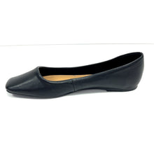 Load image into Gallery viewer, The Traveler Ballet Shoe by Bamboo
