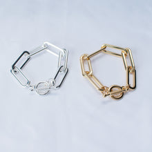 Load image into Gallery viewer, Large Paperclip Toggle Bracelet
