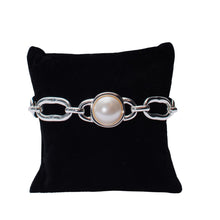 Load image into Gallery viewer, Linked to Pearl Bracelet
