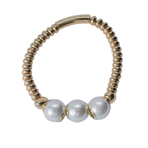 Lustre Curve Pearl Bracelet