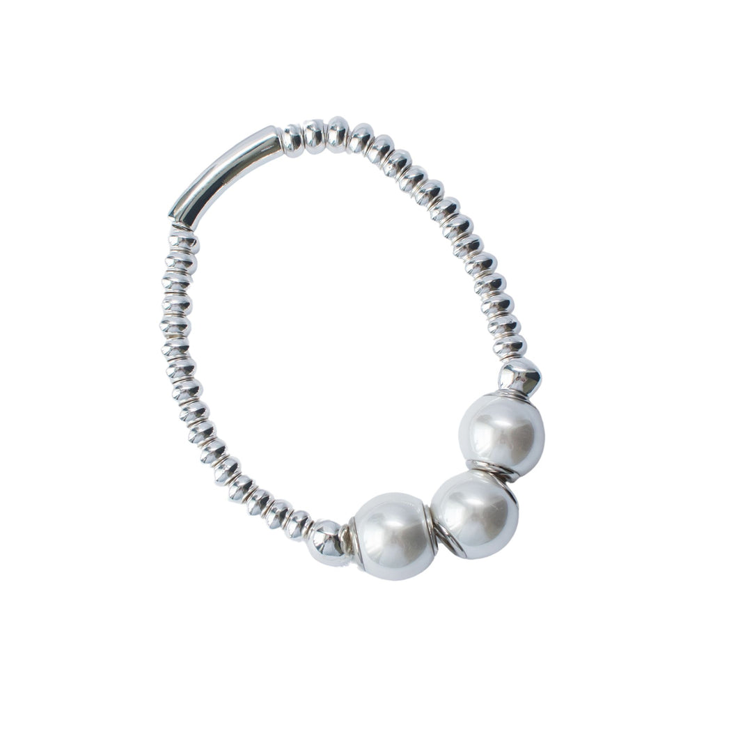 Lustre Curve Pearl Bracelet