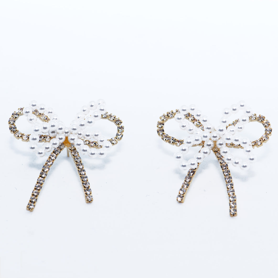 Fancy Bows Pearl Earrings