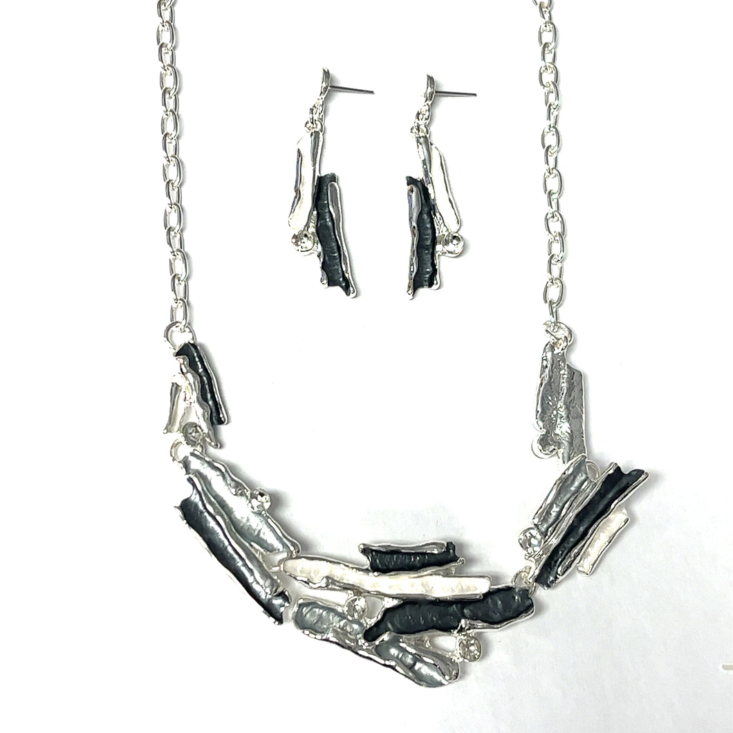 Connections Grey Tone  Link Necklace & Earring Set