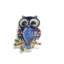 Load image into Gallery viewer, Owl Magnetic Pin
