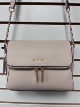 Load image into Gallery viewer, Casual Crossbody Hand Bag Ellen Tracy
