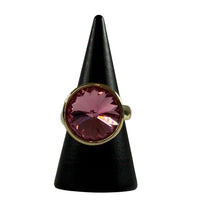 Load image into Gallery viewer, Glow Crystal Ring

