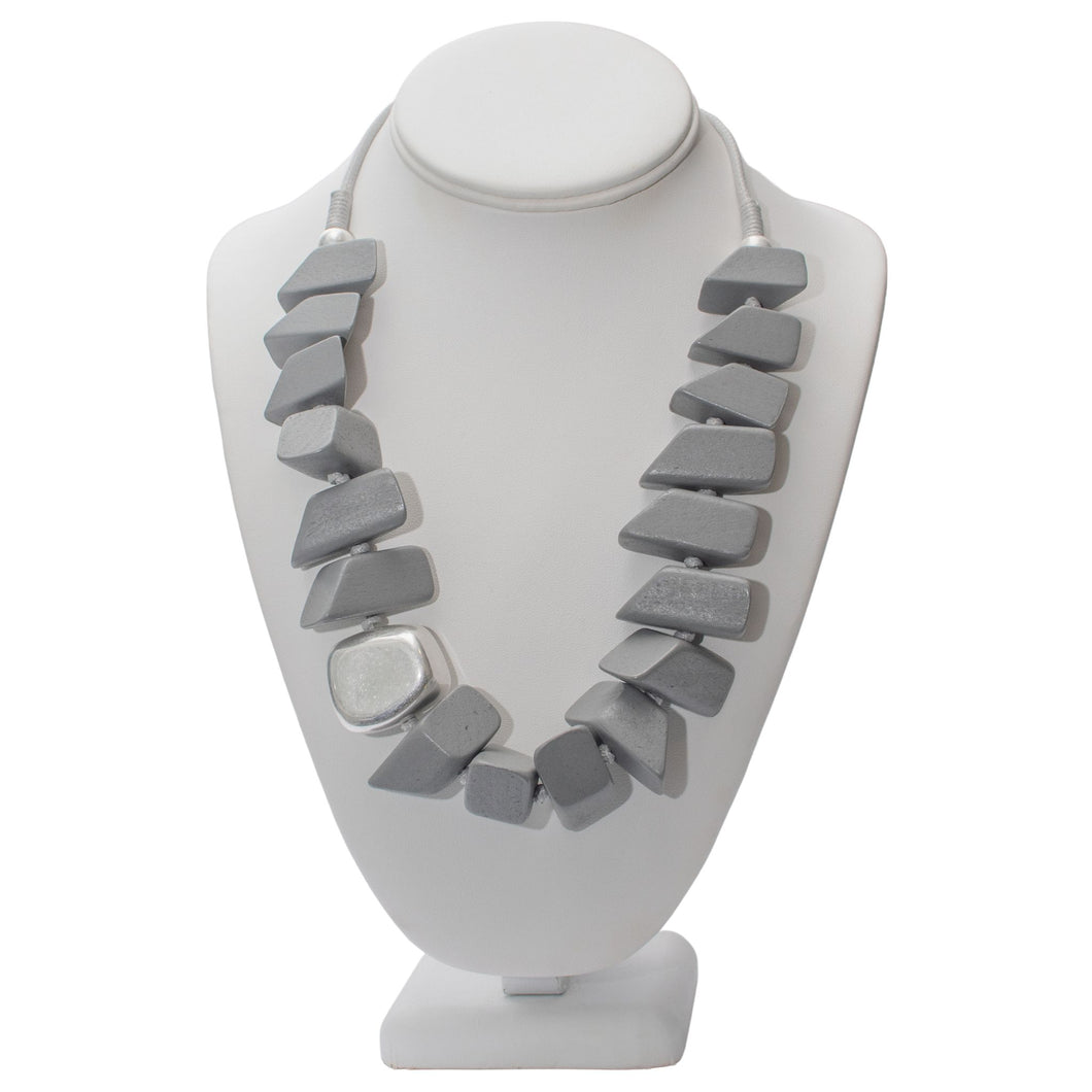 The Chunky Block Edge Necklace