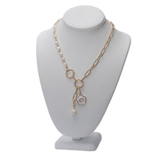 Load image into Gallery viewer, Pearl Floret Chain Link Necklace
