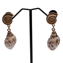Load image into Gallery viewer, Dangling Shell Earrings
