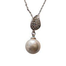 Load image into Gallery viewer, Silver Sprig Swarovski Pearl Necklace
