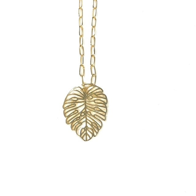 Stunning Gold Leaf Necklace