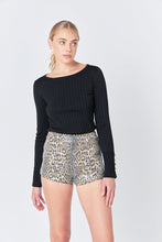 Load image into Gallery viewer, Elegance at It&#39;s Finest Lurex Buttoned Long Sleeve Top
