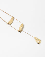 Load image into Gallery viewer, The Flatiron Drop Necklace
