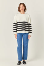 Load image into Gallery viewer, Aspen Holiday Striped Super Soft Sweater
