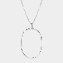 Load image into Gallery viewer, Simple and Stunning Oval Pendent Necklace
