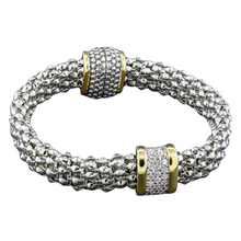 Load image into Gallery viewer, Center Line Weaved Magnetic Bracelet
