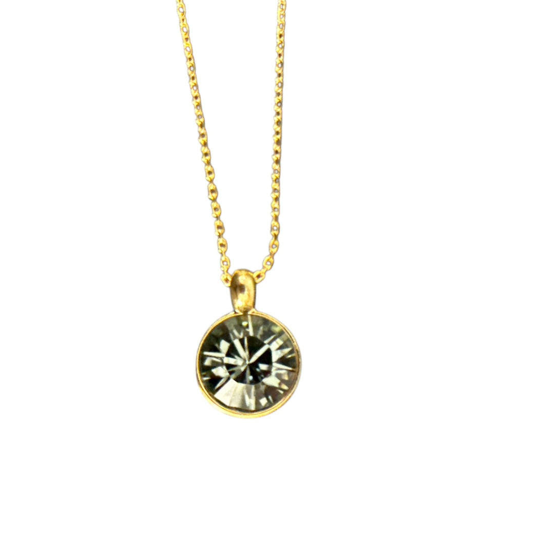 Crystal Rounded Back Pendant Necklace