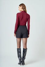 Load image into Gallery viewer, Classic Layering Long Sleeve Mock Neck
