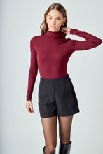 Load image into Gallery viewer, Classic Layering Long Sleeve Mock Neck
