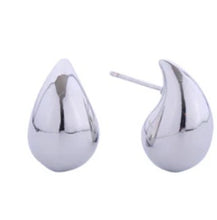 Load image into Gallery viewer, Classic Teardrop Earrings
