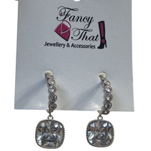 Load image into Gallery viewer, Square Set Stunning Earrings
