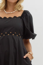 Load image into Gallery viewer, Central Park Escape Smocked Puffed Sleeve Dress
