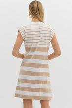Load image into Gallery viewer, Summer Escapes Jersey Collared Dress
