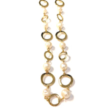 Load image into Gallery viewer, Pearl &amp; Polished Circle Long Necklace
